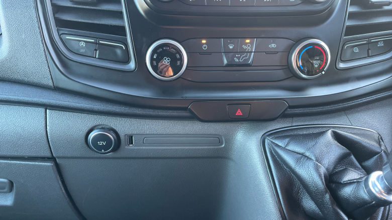 Ford Transit Custom 300 L1 Diesel Fwd 2.0 EcoBlue 105ps Low Roof Leader Van